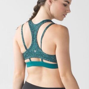 Lululemon green splendour sports bra size small